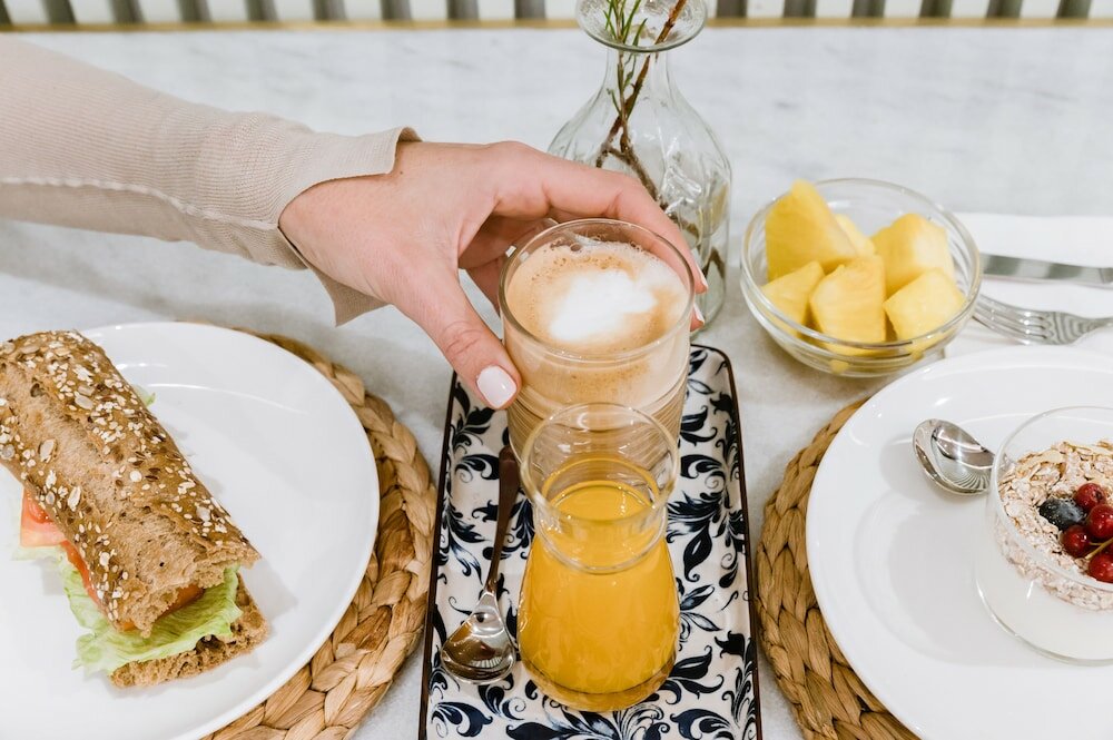 Фото Aparthotel Mariano Cubi Barcelona