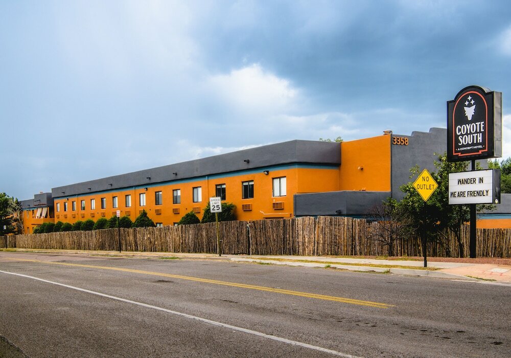 Фото Coyote South