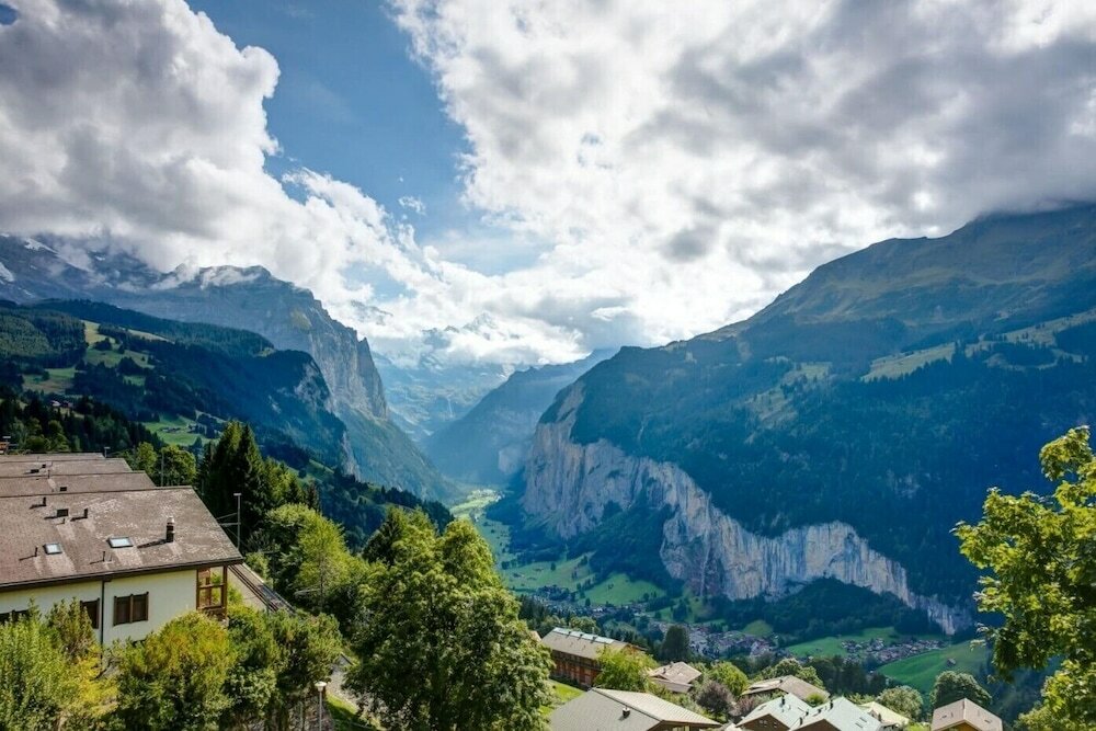 Фото Hotel Regina Wengen