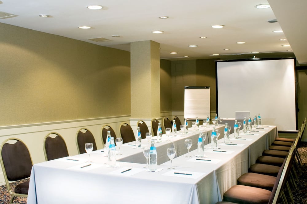 Фото Lafayette Hotel