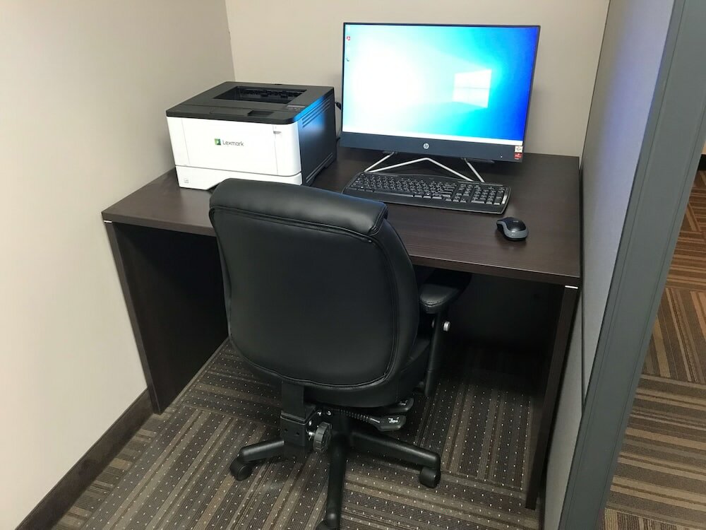 Фото Surestay Plus by Best Western Hardisty