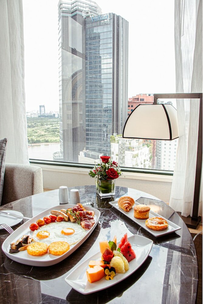 Фото Sheraton Saigon Hotel & Towers