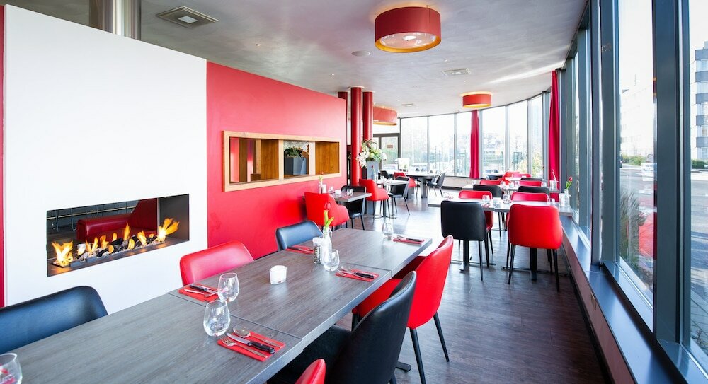 Фото Bastion Hotel Den Haag Rijswijk