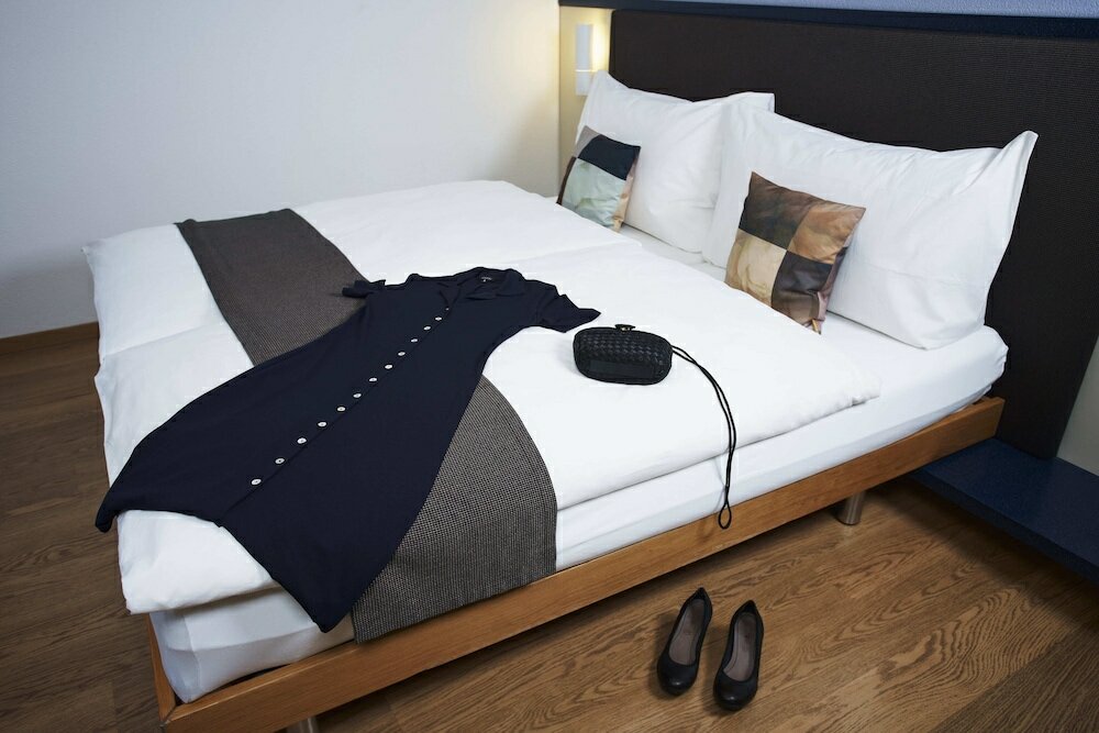 Фото Bristol Hotel