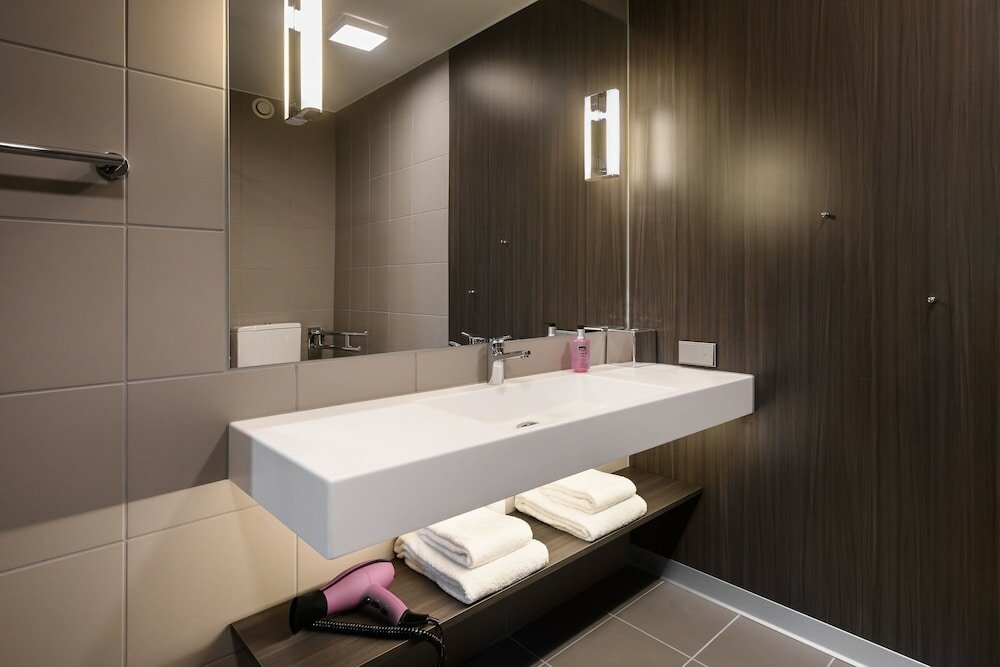 Фото Moxy Dresden Neustadt