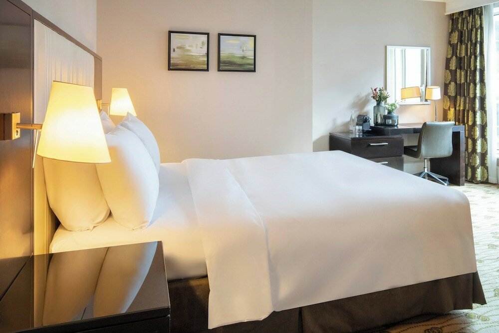 Фото Renaissance Brussels Hotel