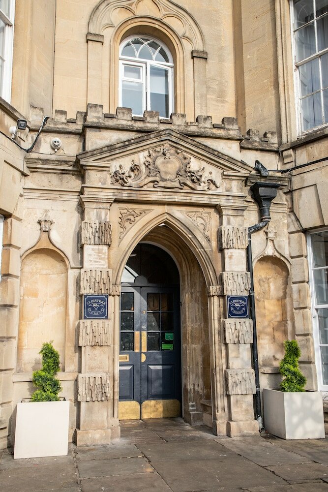 Фото Arnos Manor Hotel