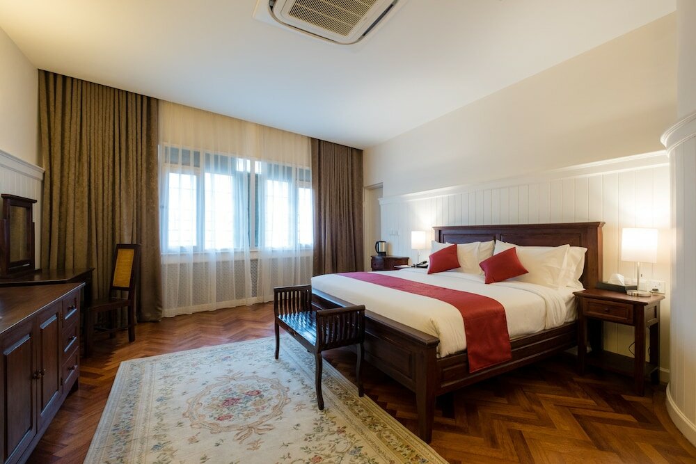 Фото The Chambers