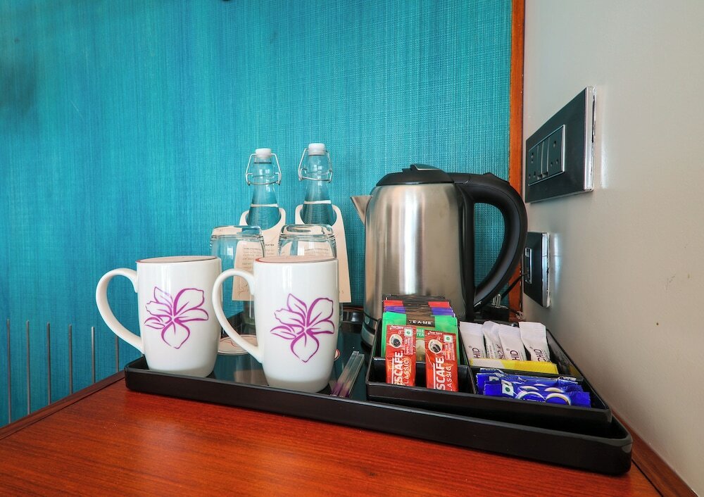 Фото Lotus Beach Resort