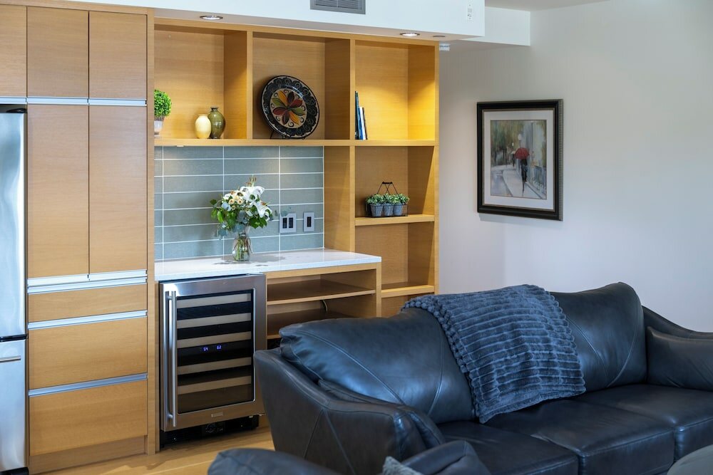 Фото Brentwood Bay Resort & SPA