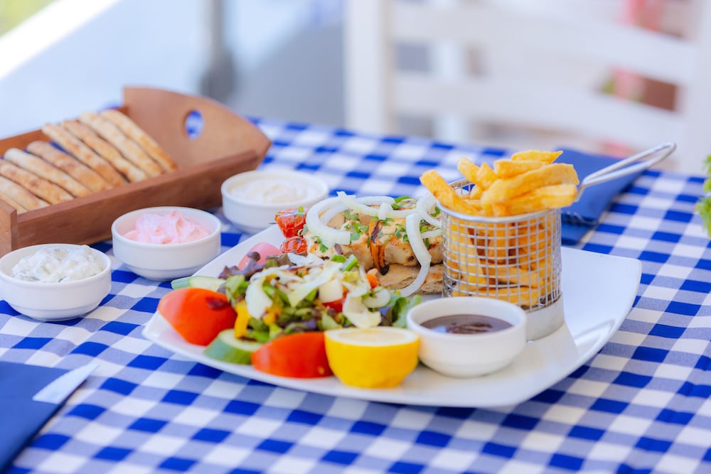 Фото Golden Coast Beach