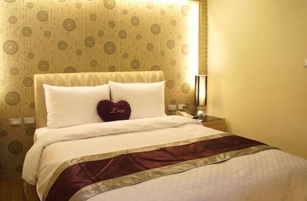 Фото Taichung One Chung Hotel
