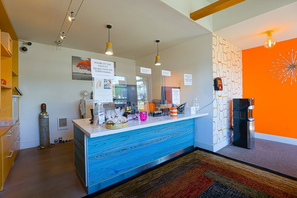 Фото Coast River Inn by Oyo Seaside