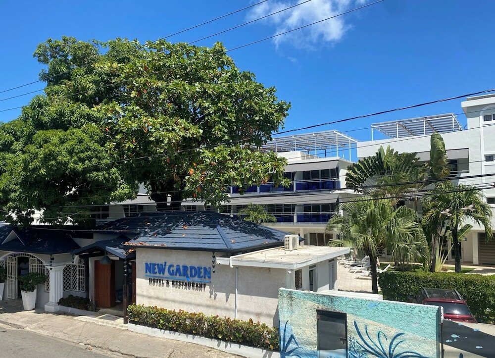 Фото New Garden Hotel