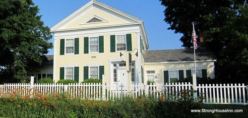 Внешний вид отеля Strong House Inn в Вердженсе, фото 1