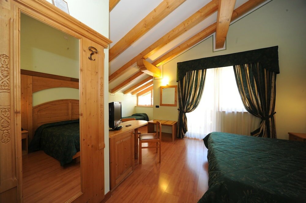 Фото Hotel Canada