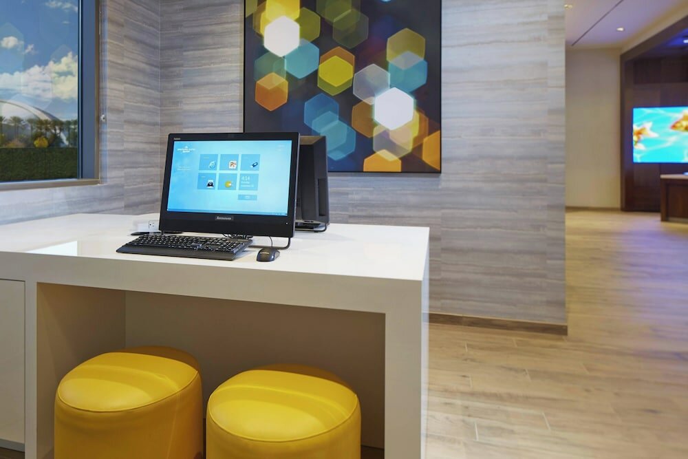 Фото SpringHill Suites by Marriott at Anaheim Resort/Conv. Cntr