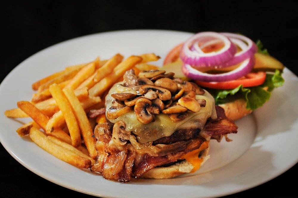 Фото Chateau Nova Yellowhead