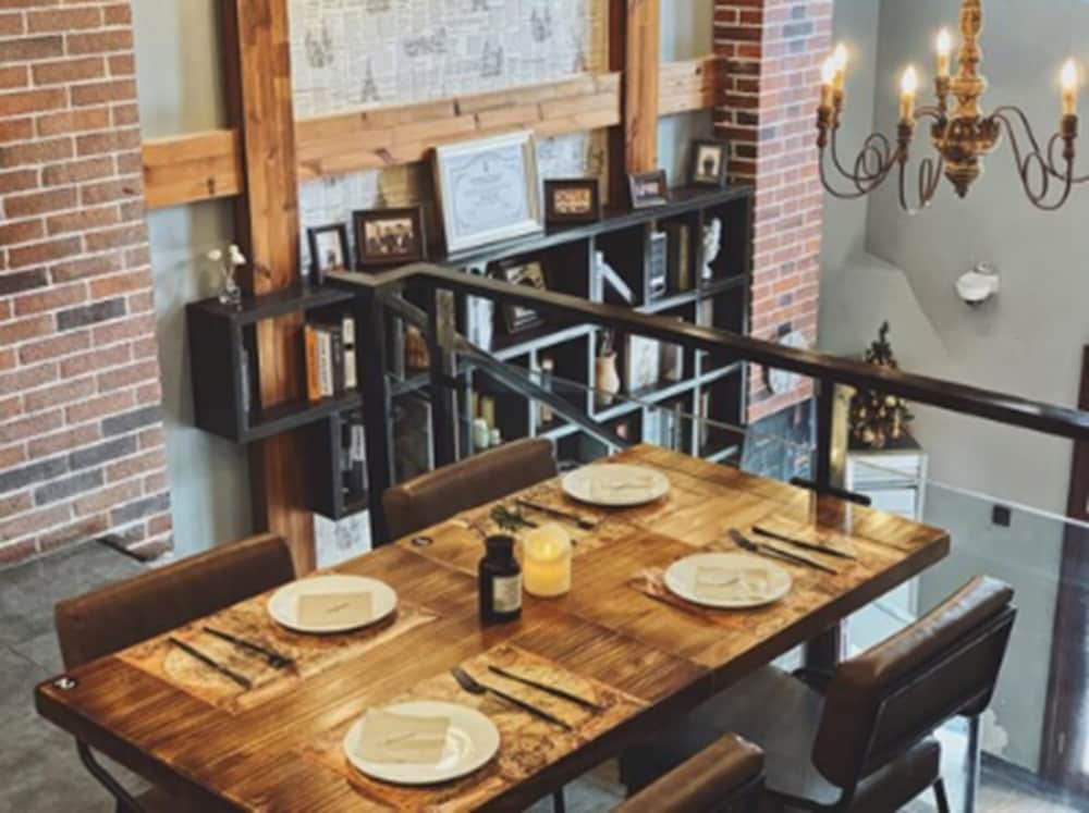 Фото Shanghai Linyin Holiday Hotel