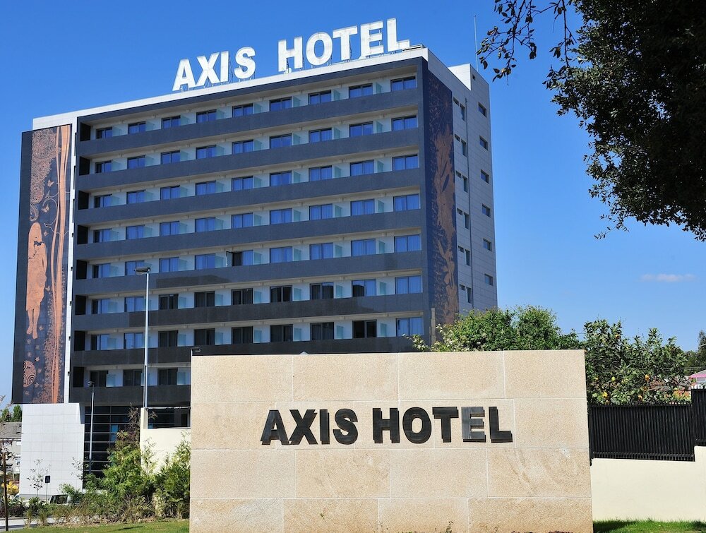 Фото Axis Porto Business & SPA Hotel