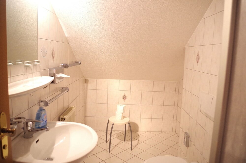 Фото Hotel Alttolkewitzer Hof Dresden