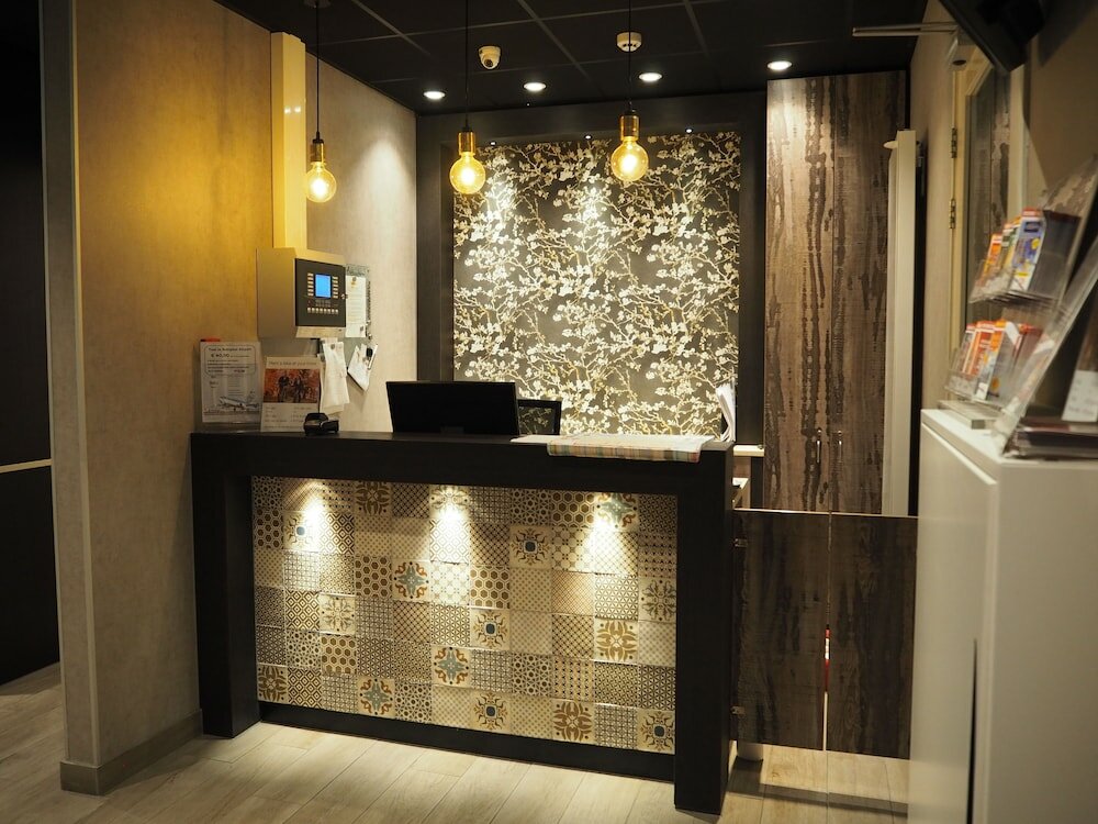 Фото отеля 3