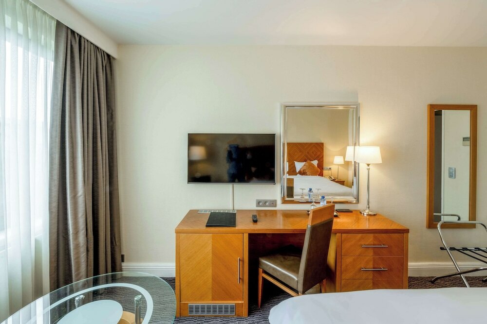 Фото Gresham Belson Hotel