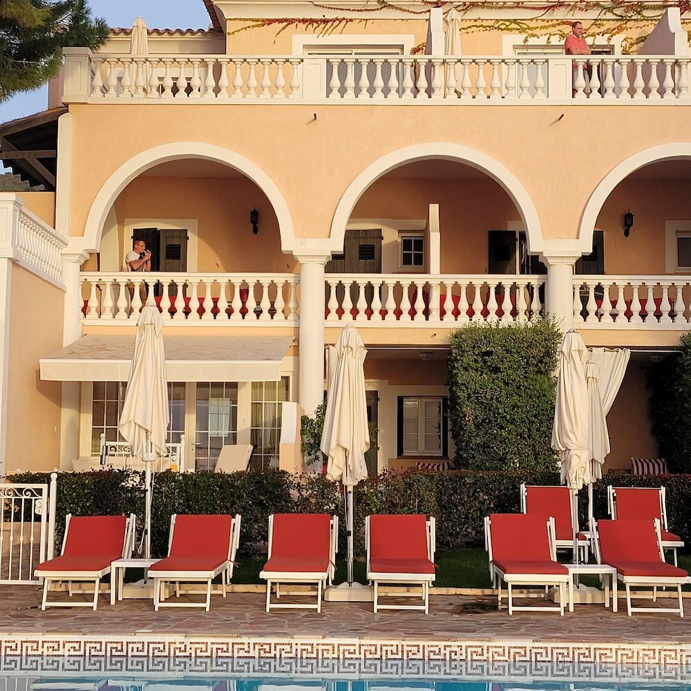 Фото Hotel Demeure Les Mouettes