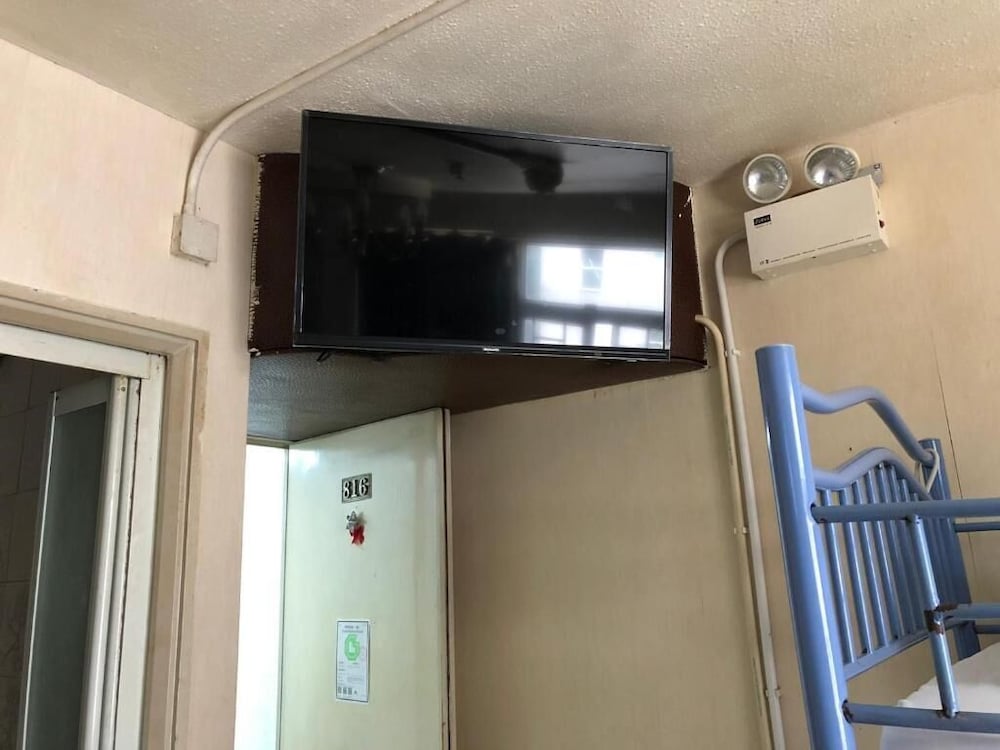 Фото South & North House