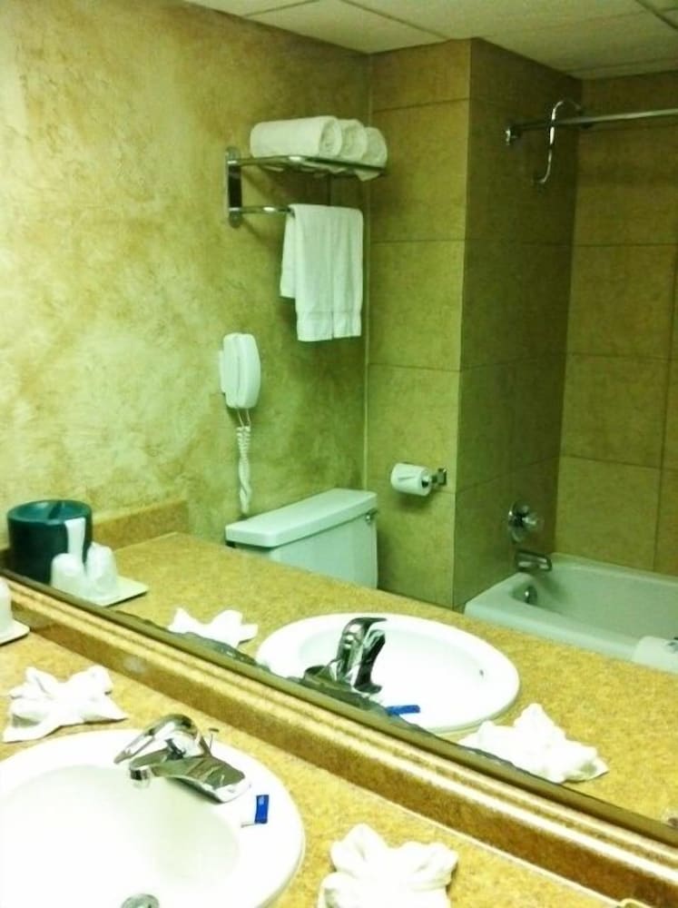 Фото Biltmore Hotel Oklahoma