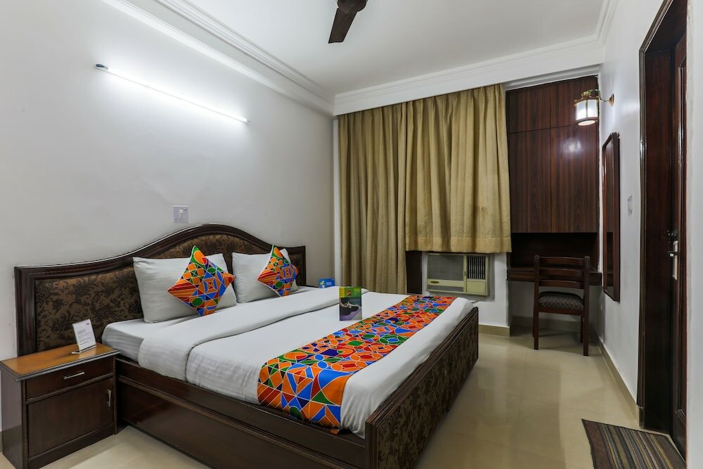 Фото отеля 2