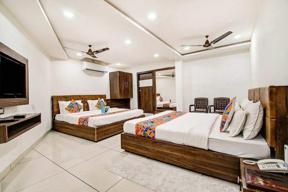 Фото FabHotel Rajnandani Residency