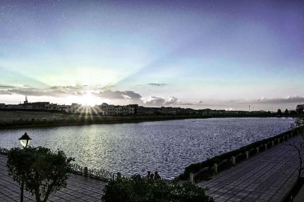 Фото Riad Zidania