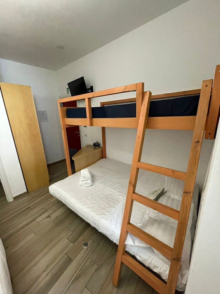 Фото Flatinrome Trastevere Deluxe Rooms