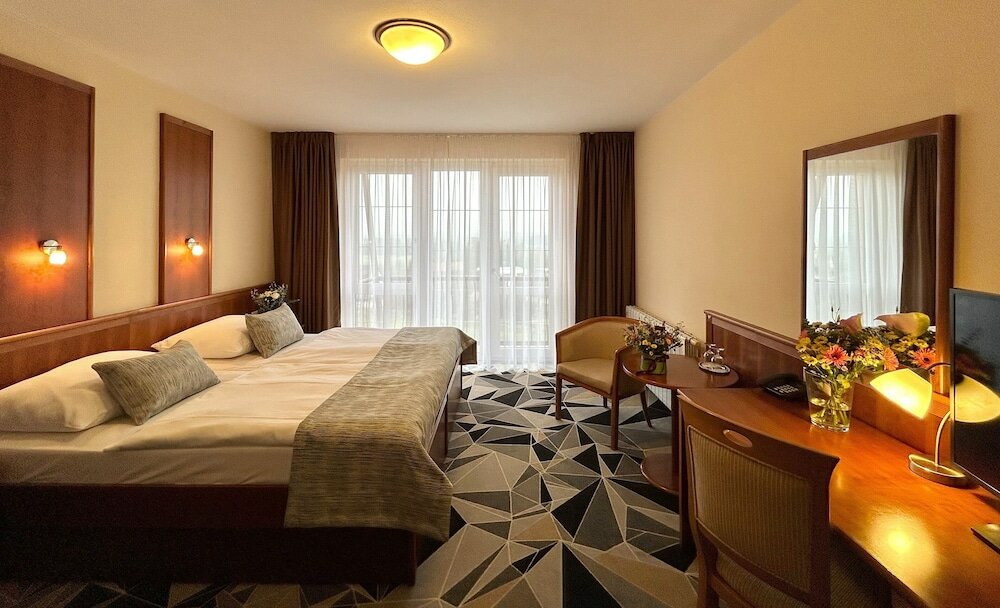 Фото Отель Primavera Hotel & Congress centre