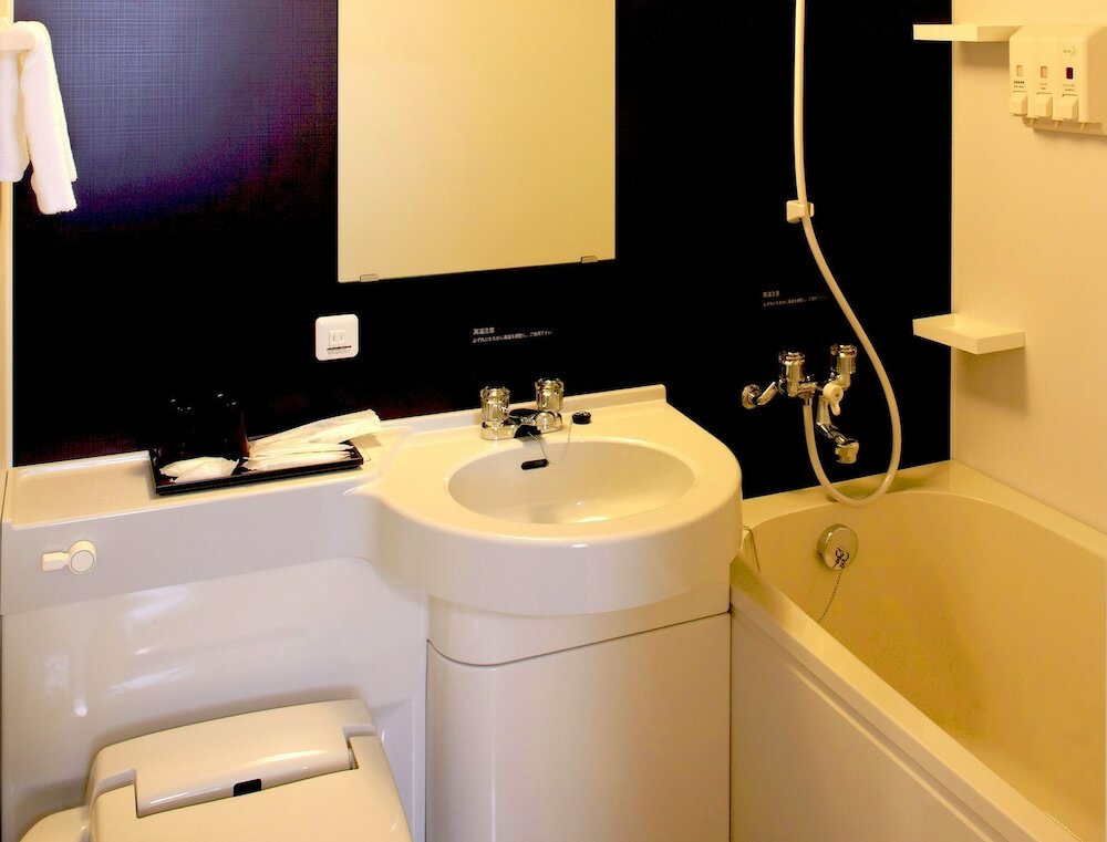 Фото Osaka Academia