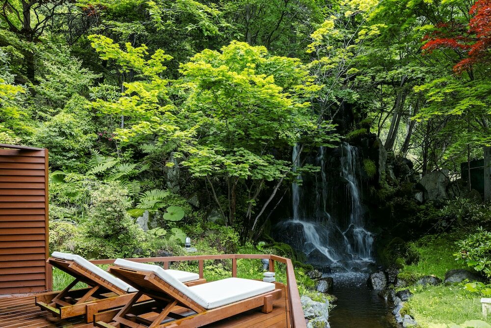 Фото Noboribetsu Grand Hotel