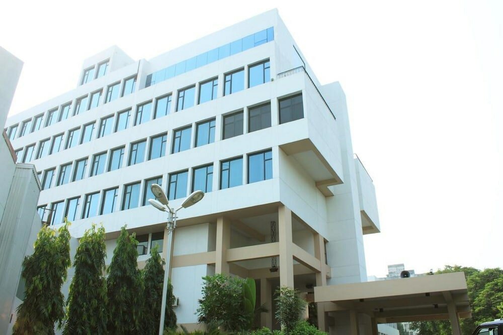 Фото Hotel Maurya
