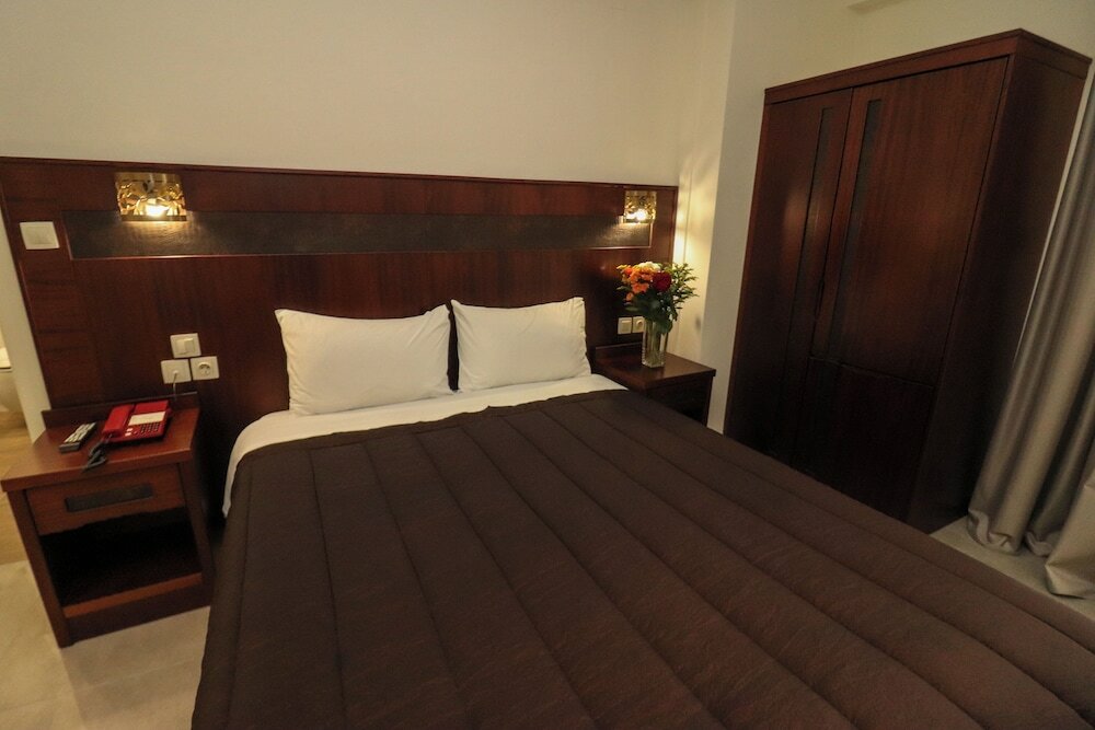 Фото Orfeas Hotel