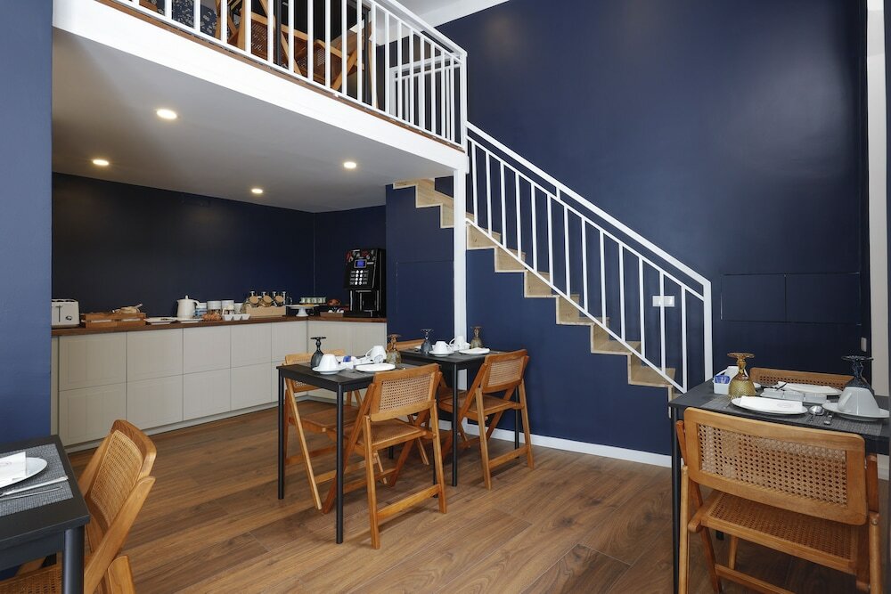 Фото 1869 Príncipe Real House