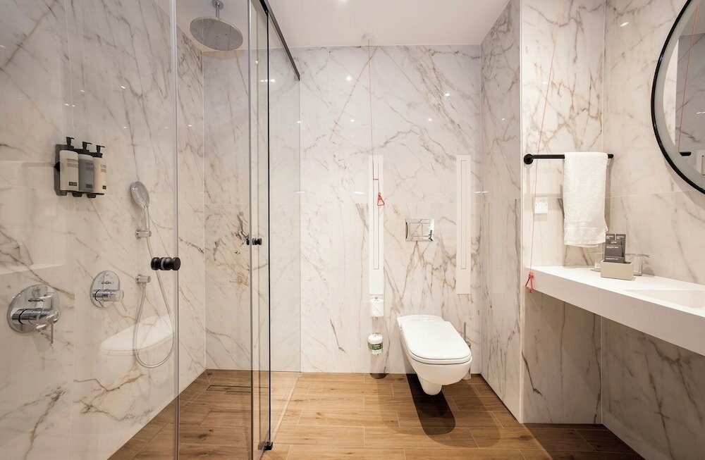 Фото H10 London Waterloo