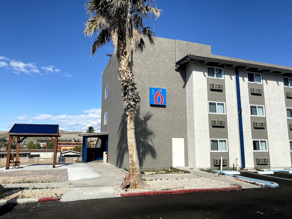 Фото Motel 6 Bullhead City, Az