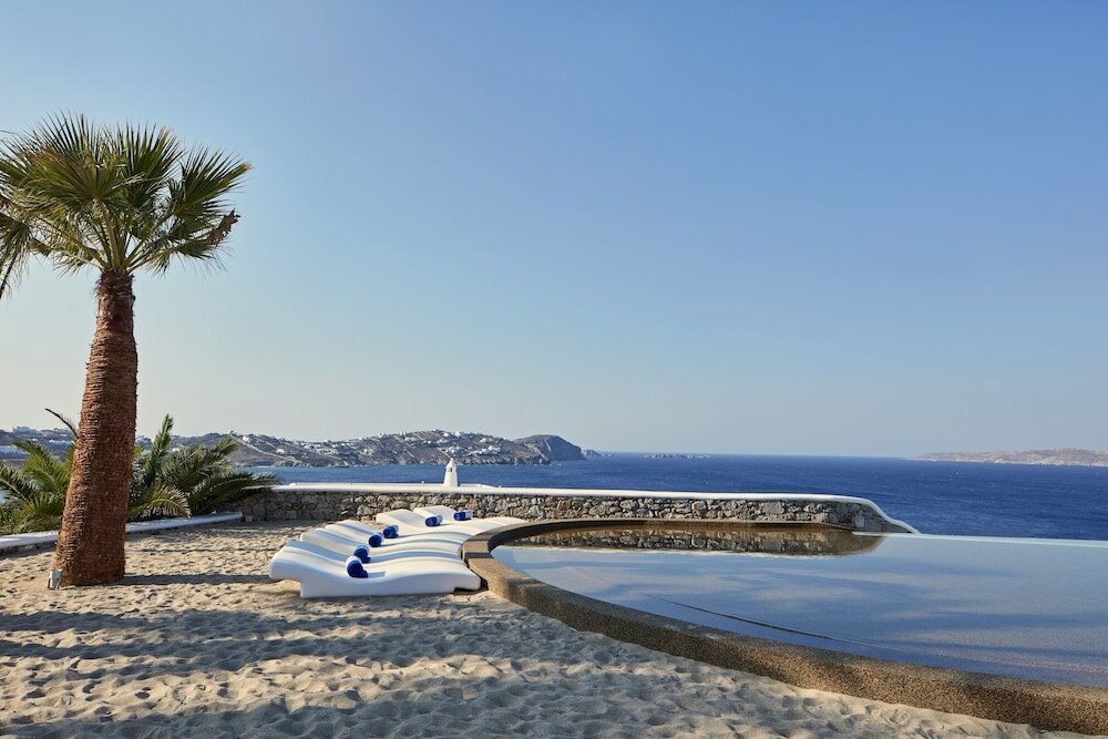 Фото Katikies Mykonos - The Leading Hotels Of The World