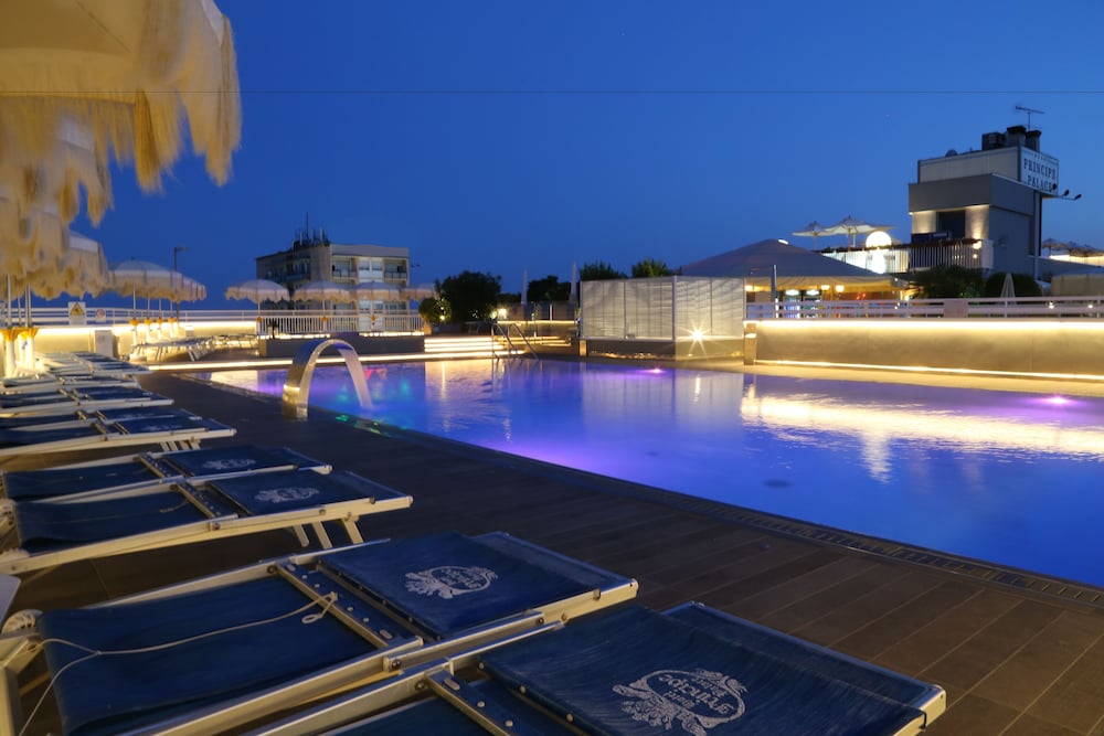 Фото Principe Palace