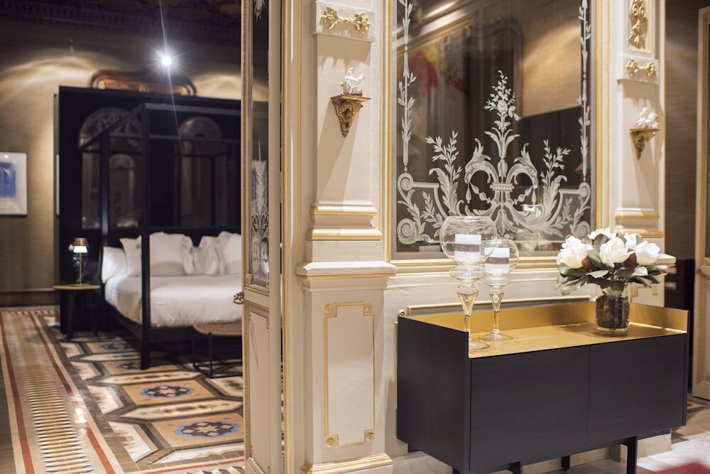 Фото Palacio Salvetti Suites