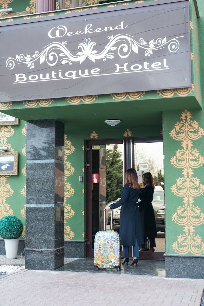 Фото Weekend Boutique Hotel