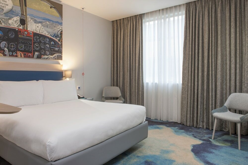 Фото ibis Styles London Heathrow Airport