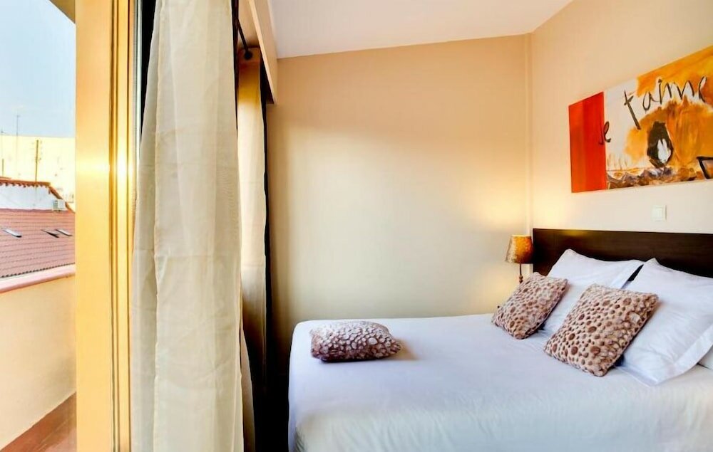 Фото Thc Tirso Molina Hostel