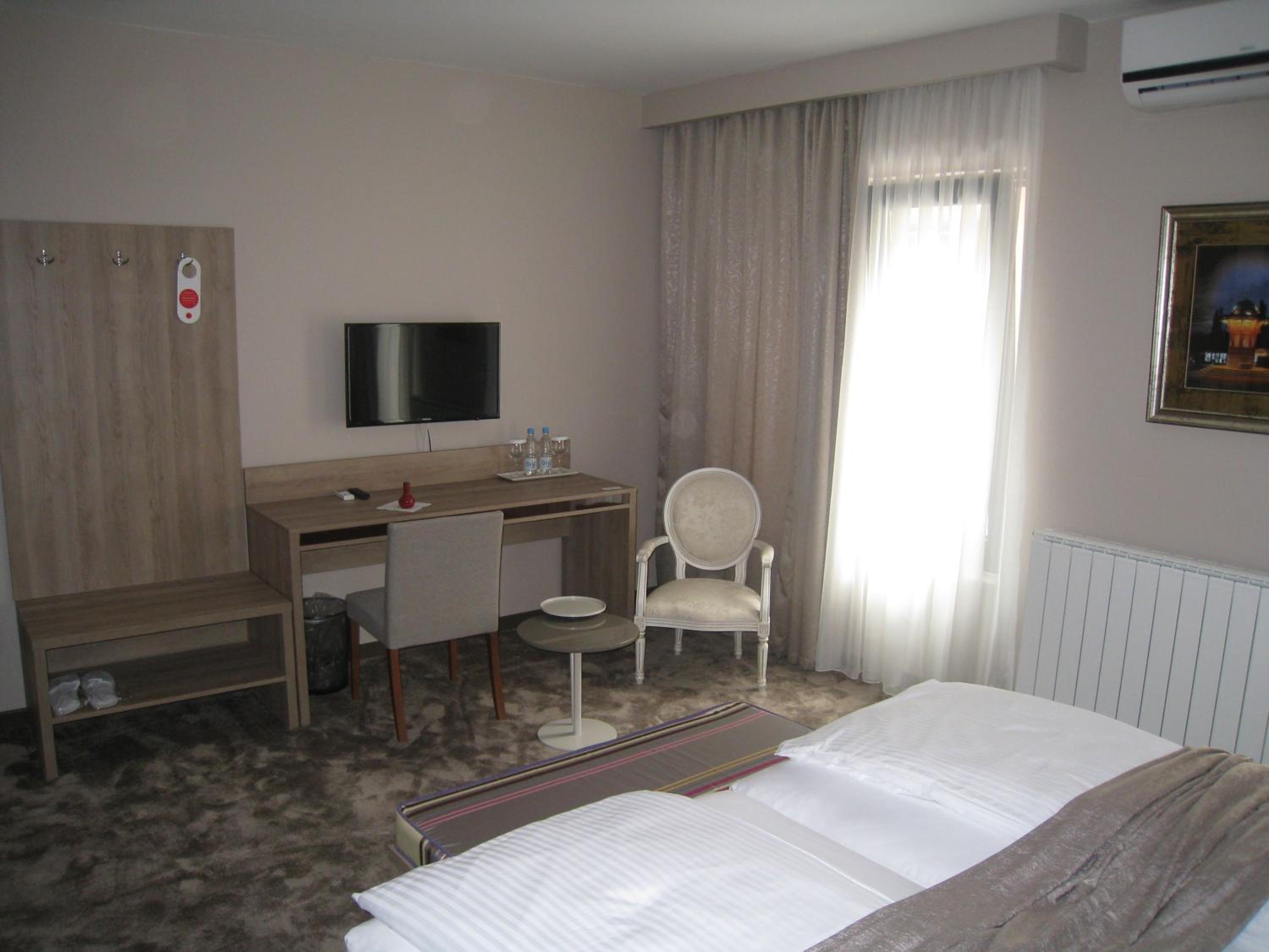 Фото VIP Hotel Sarajevo