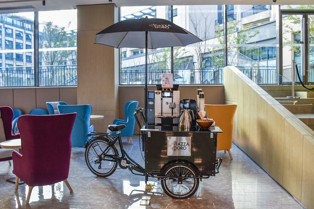 Фото Q-Box Hotel Shanghai Sanjiagang